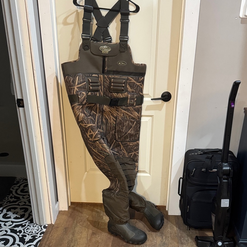 Men’s Drake Waterfowl Equawader Camo Chest Waders NWOT never worn